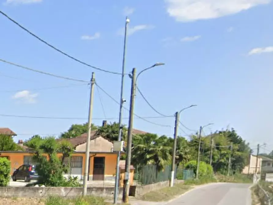 Immagine 6 di Casa indipendente in vendita  in Via Dottor Magnani a Breme