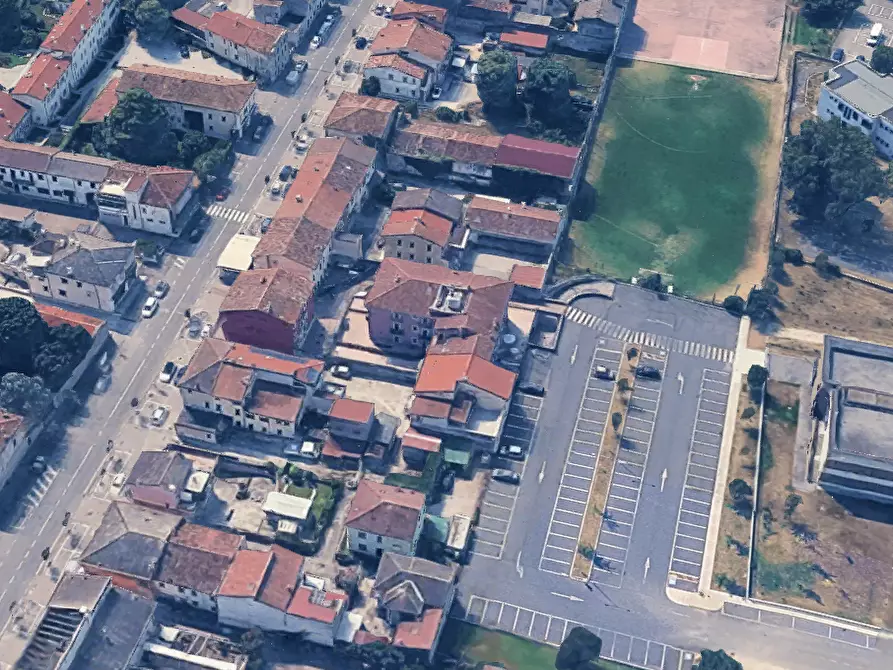 Immagine 7 di Negozio in vendita  in Piazza A. De Gasperi a San Giovanni Lupatoto