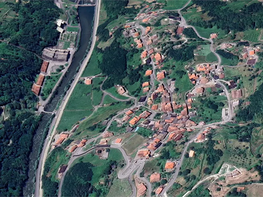 Immagine 6 di Appartamento in vendita  in Via Dassa a Sellero