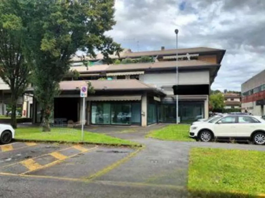 Immagine 1 di Negozio in vendita  in Via Suor Liliana Rivetta a Gavardo