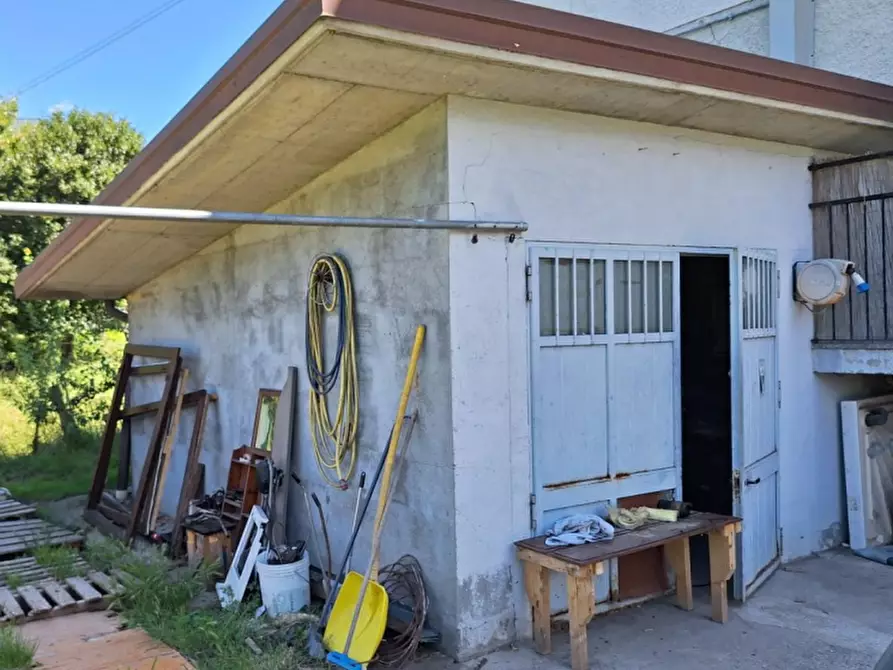 Immagine 2 di Appartamento in vendita  in Via Tezze a Gianico