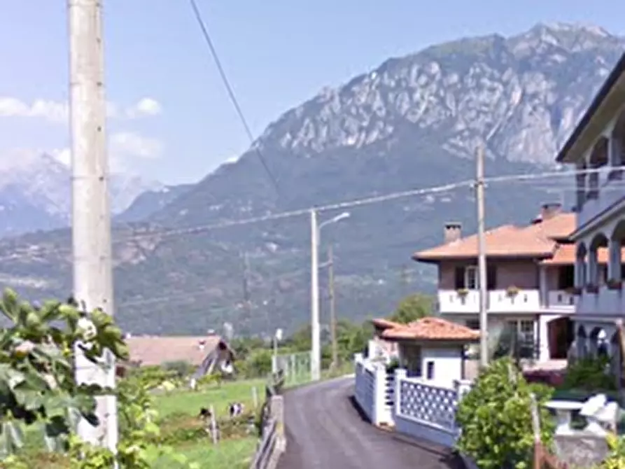 Immagine 5 di Appartamento in vendita  in Via Tezze a Gianico