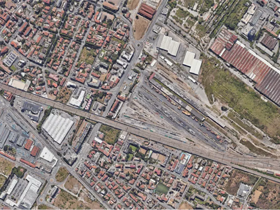 Immagine 13 di Negozio in vendita  in Via Zara a Brescia