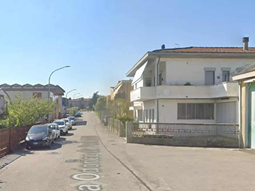 Immagine 12 di Laboratorio in vendita  in Via Odorico da Pordenone  a Vicenza