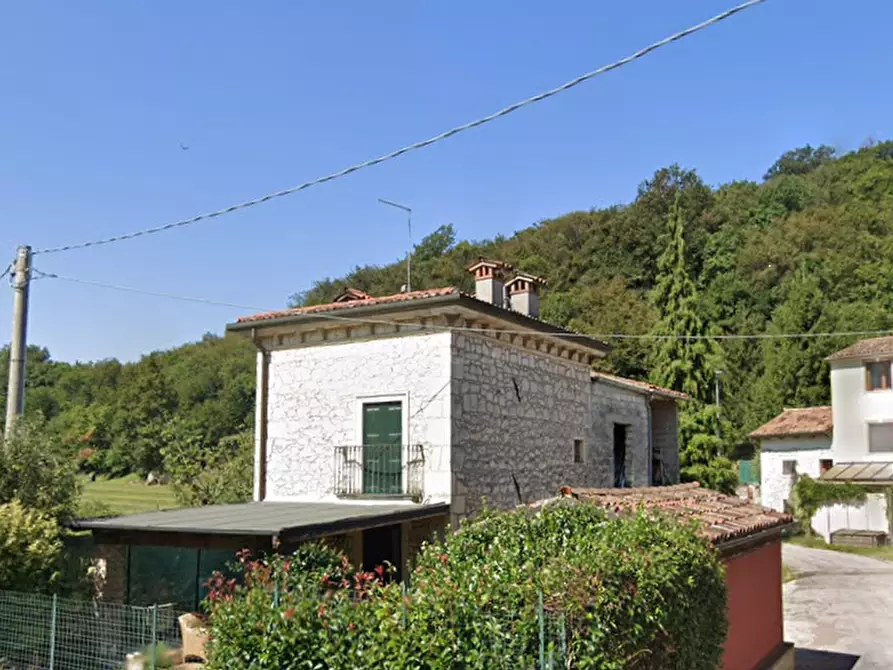 Immagine 2 di Casa indipendente in vendita  in Via Fontana a Zovencedo