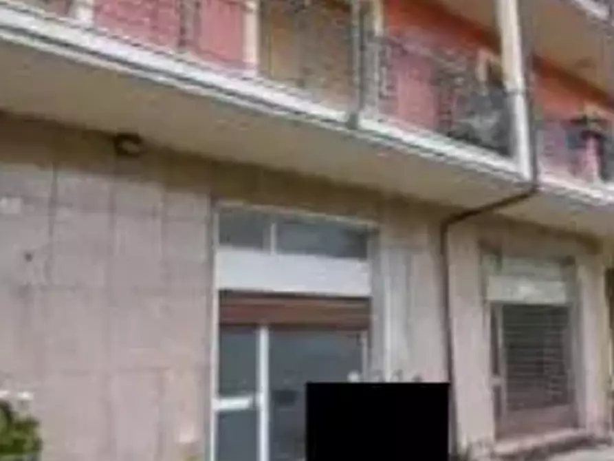 Immagine 2 di Stabile in vendita  in Via Nikolajewka a Lumezzane