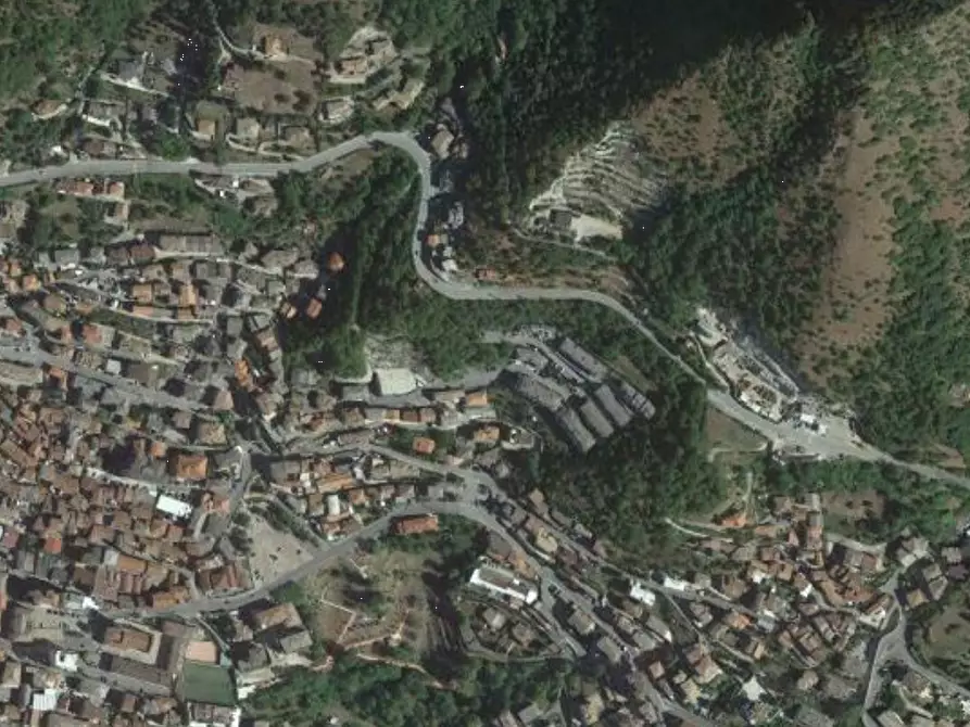 Immagine 1 di Stabile in vendita  in Via Nikolajewka a Lumezzane