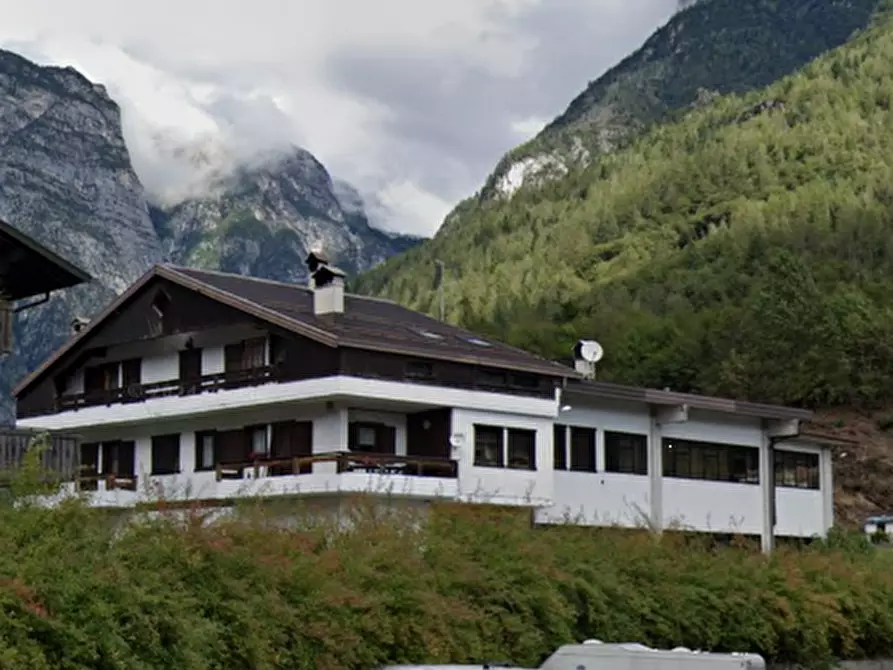 Immagine 2 di Casa indipendente in vendita  in Via Campagna a Taibon Agordino