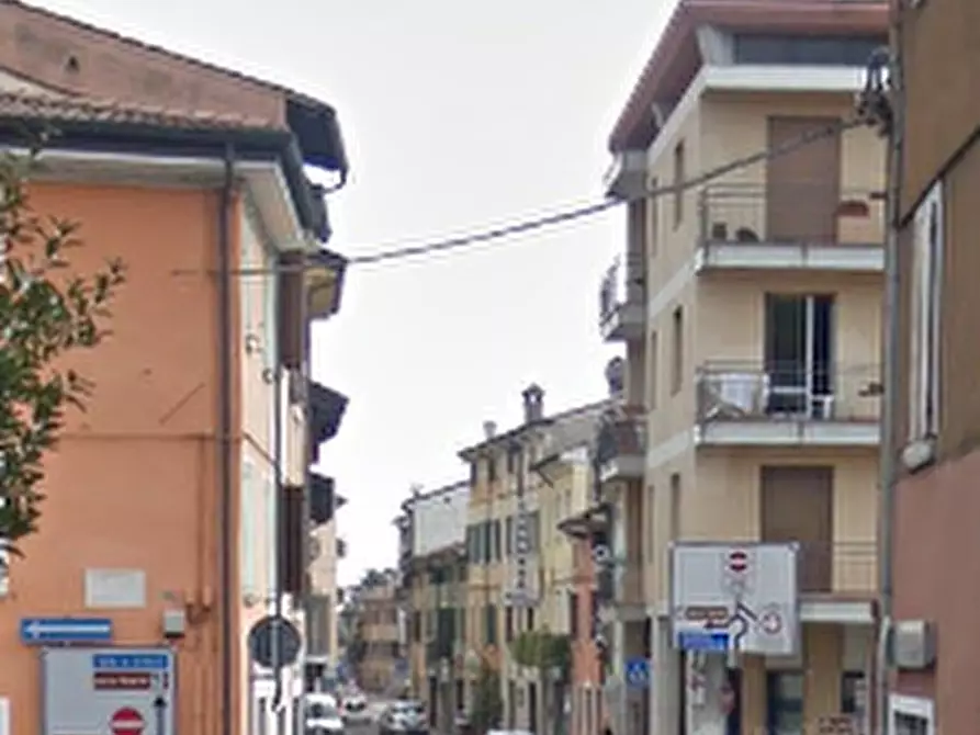 Immagine 3 di Appartamento in vendita  in Via San Rocco a Valeggio Sul Mincio