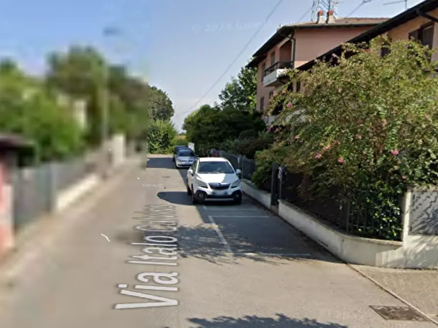 Immagine 16 di Appartamento in vendita  in Via Italo Calvino a San Zeno Naviglio