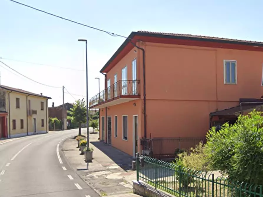 Immagine 2 di Casa indipendente in vendita  in Via Guglielmo Marconi a Bonavigo