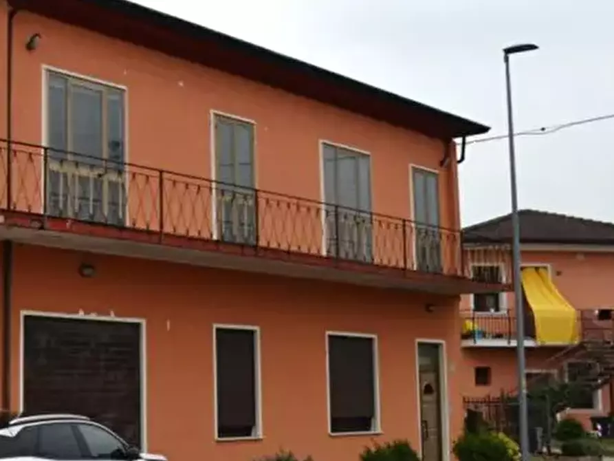 Immagine 9 di Casa indipendente in vendita  in Via Guglielmo Marconi a Bonavigo