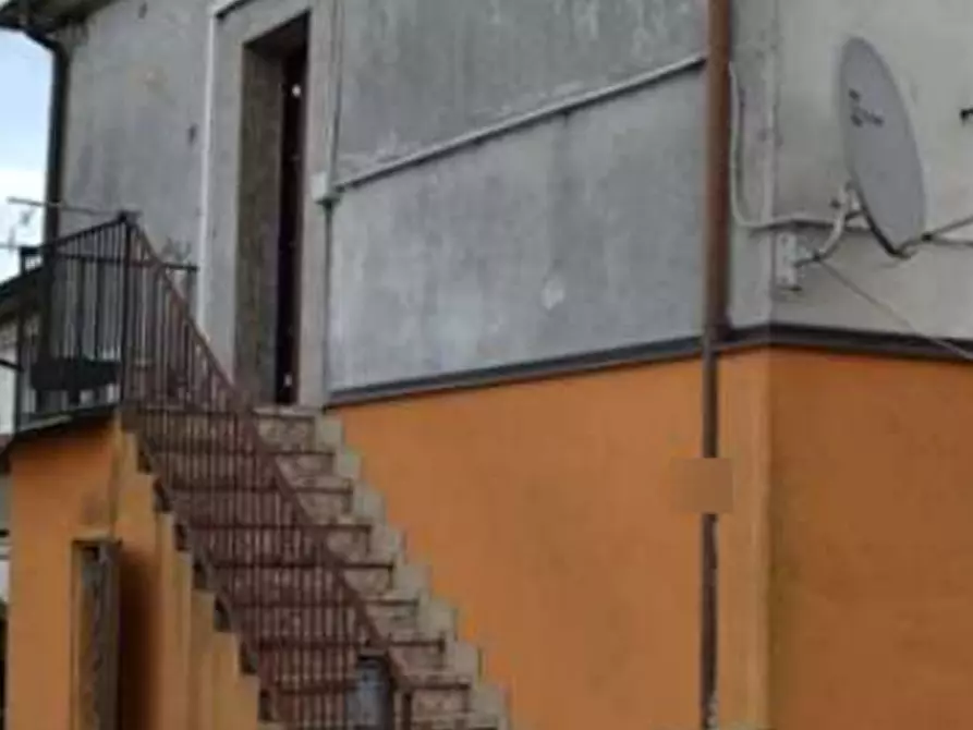 Immagine 7 di Appartamento in vendita  in Via Virgiliana a Trevenzuolo