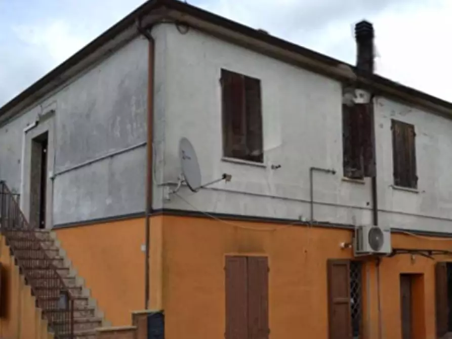 Immagine 16 di Appartamento in vendita  in Via Virgiliana a Trevenzuolo