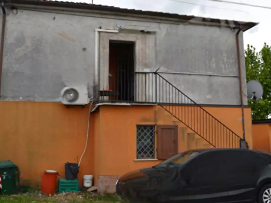 Immagine 18 di Appartamento in vendita  in Via Virgiliana a Trevenzuolo