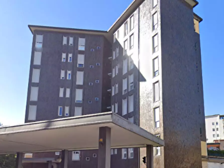 Immagine 2 di Magazzino in vendita  in Via Carlo Pisacane a Brescia