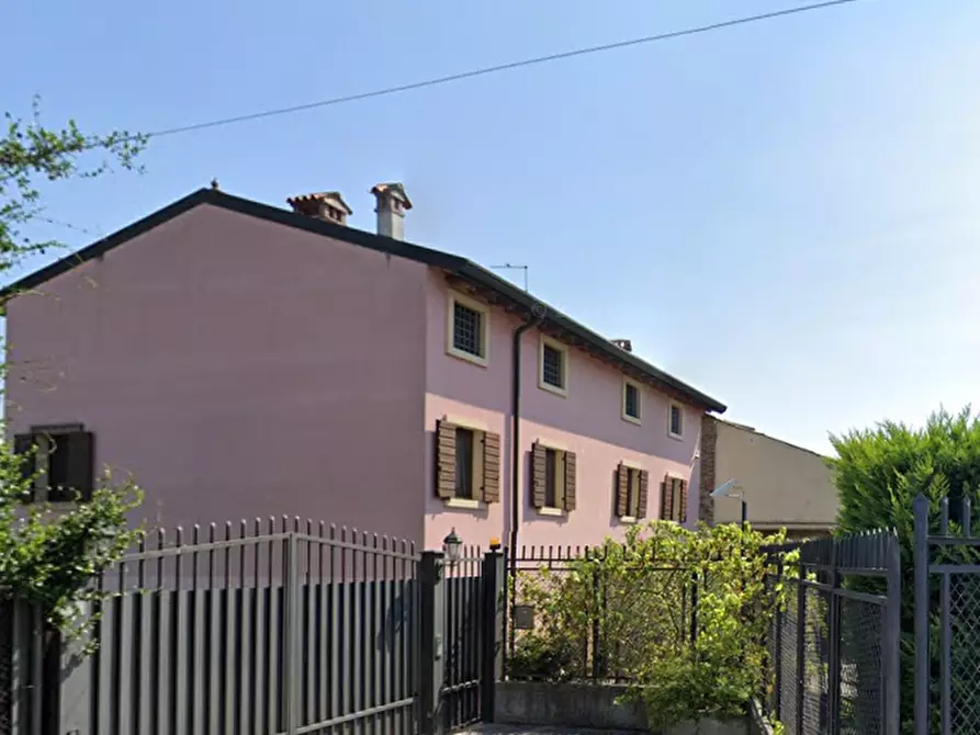 Immagine 6 di Villa in vendita  in Via Canova a Zevio
