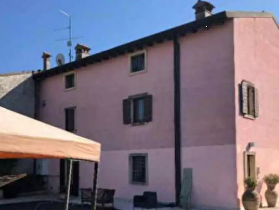 Immagine 12 di Villa in vendita  in Via Canova a Zevio