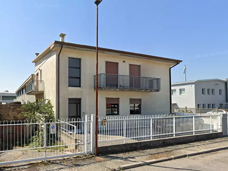 Immagine 1 di Capannone industriale in vendita  in Via Meucci  a San Martino Buon Albergo