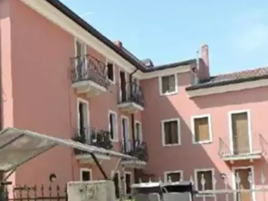 Immagine 5 di Appartamento in vendita  in Piazza A. De Gasperi a San Giovanni Lupatoto