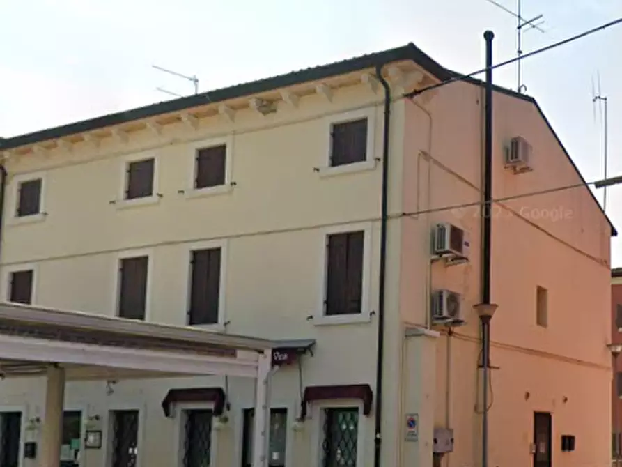 Immagine 2 di Appartamento in vendita  in Piazza A. De Gasperi a San Giovanni Lupatoto