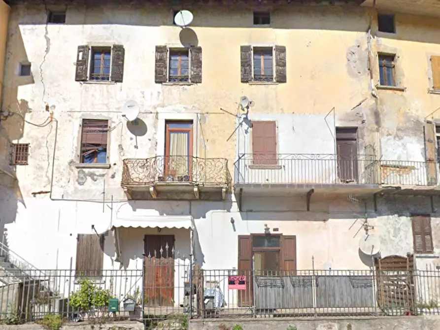 Immagine 1 di Appartamento in vendita  in Via Croce D'Arrigo a Lavenone