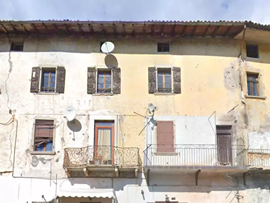 Immagine 4 di Appartamento in vendita  in Via Croce D'Arrigo a Lavenone