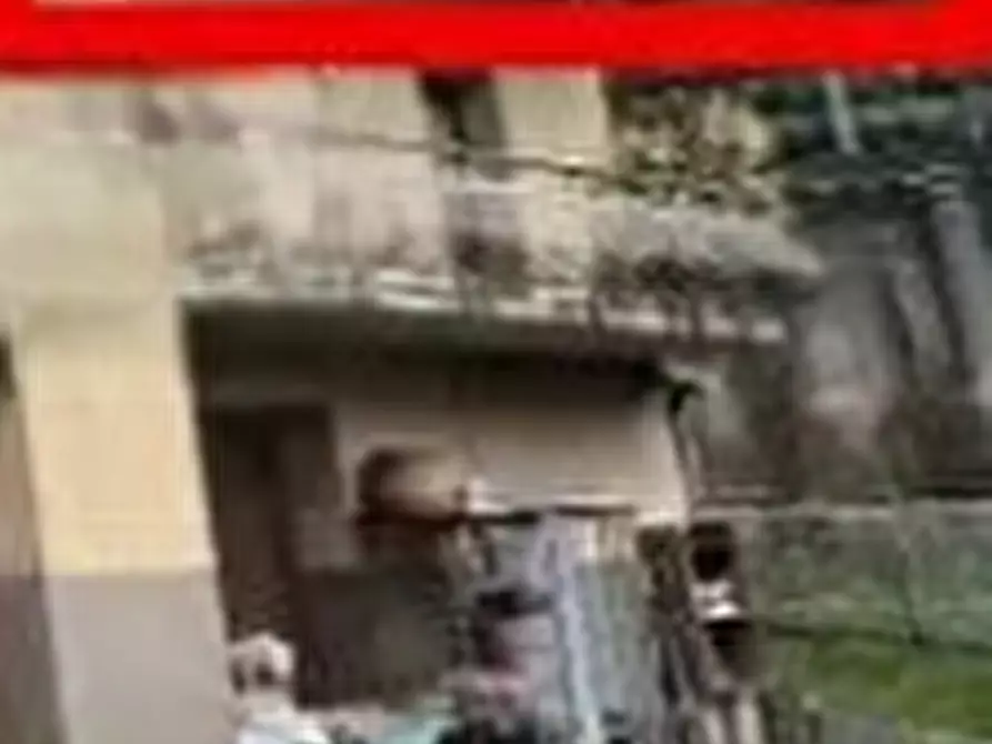 Immagine 1 di Appartamento in vendita  in  Via Porro a Edolo