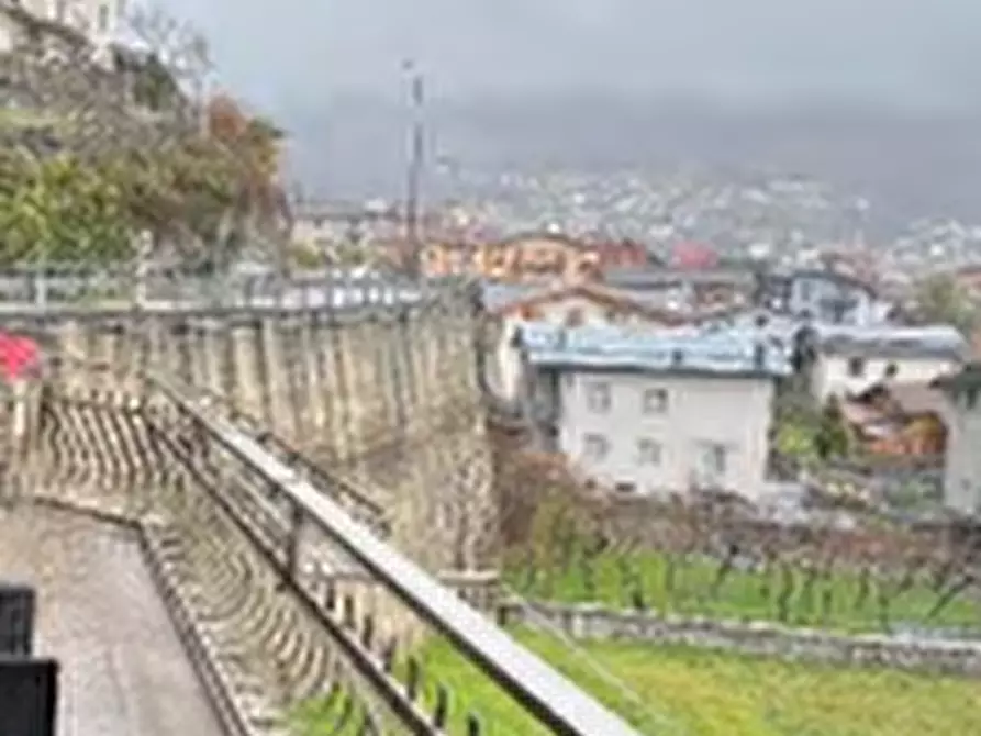 Immagine 3 di Appartamento in vendita  in  Via Porro a Edolo