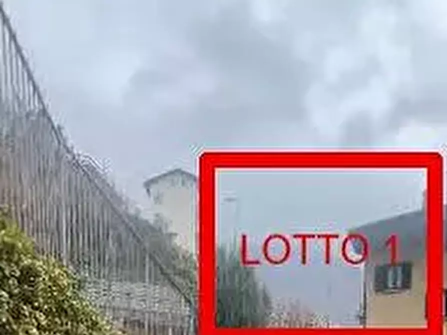 Immagine 4 di Appartamento in vendita  in  Via Porro a Edolo