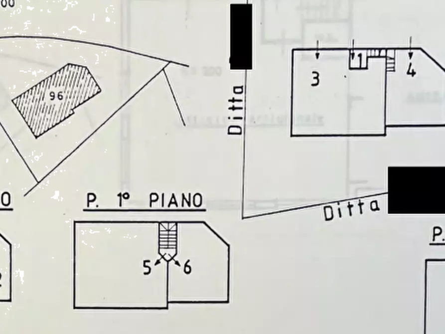 Immagine 21 di Appartamento in vendita  in  Via Porro a Edolo