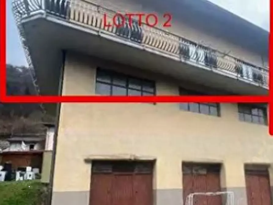 Immagine 7 di Appartamento in vendita  in  Via Porro a Edolo