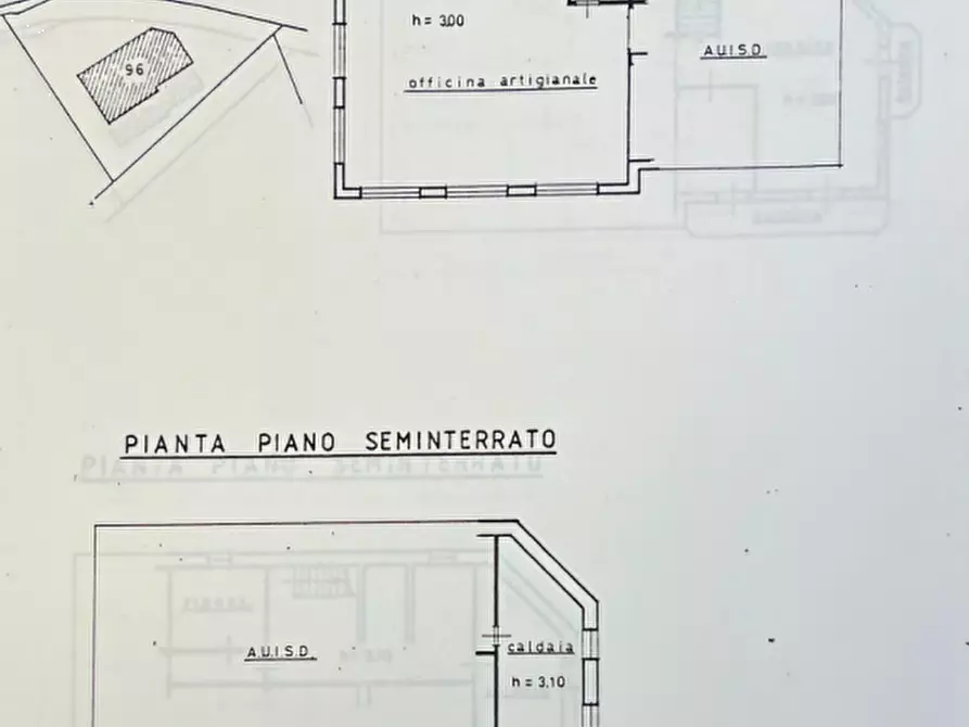Immagine 9 di Appartamento in vendita  in  Via Porro a Edolo