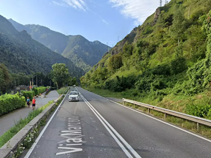 Immagine 11 di Appartamento in vendita  in via Guglielmo Marconi a Ponte Nossa