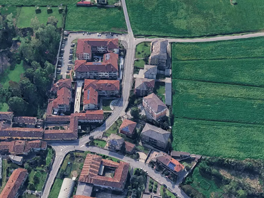 Immagine 10 di Appartamento in vendita  in Via Donati a Casirate D'adda