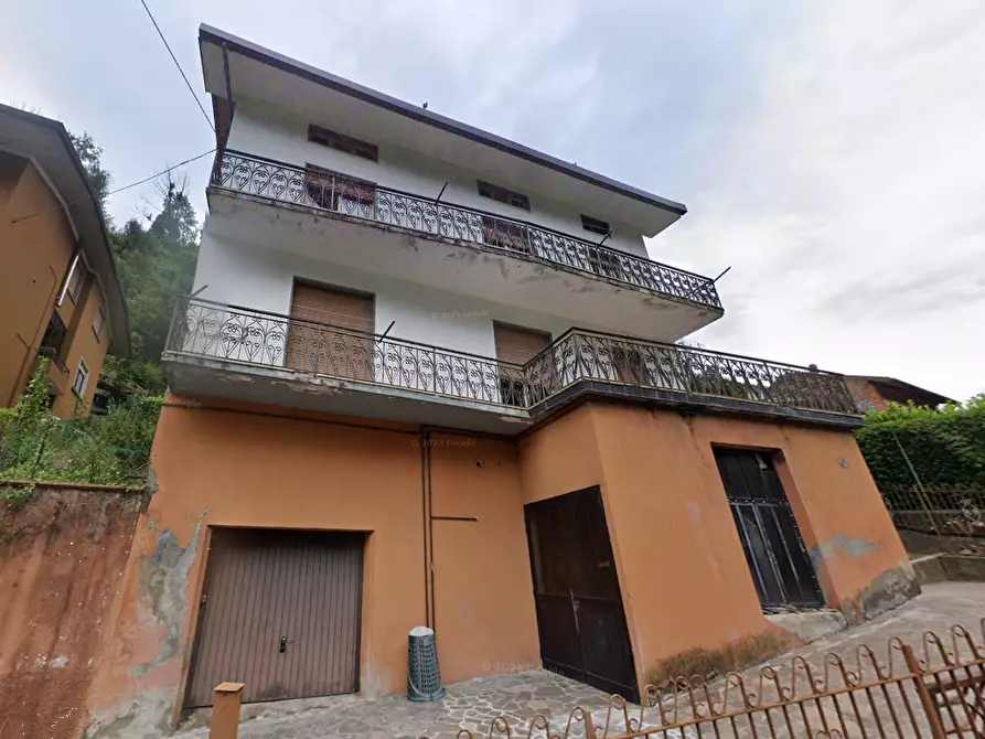 Immagine 7 di Appartamento in vendita  in Via Cinque Martiri  a Vertova