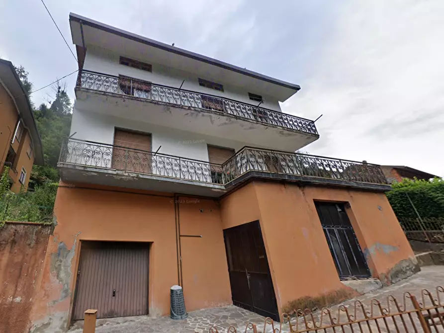 Immagine 9 di Appartamento in vendita  in Via Cinque Martiri  a Vertova