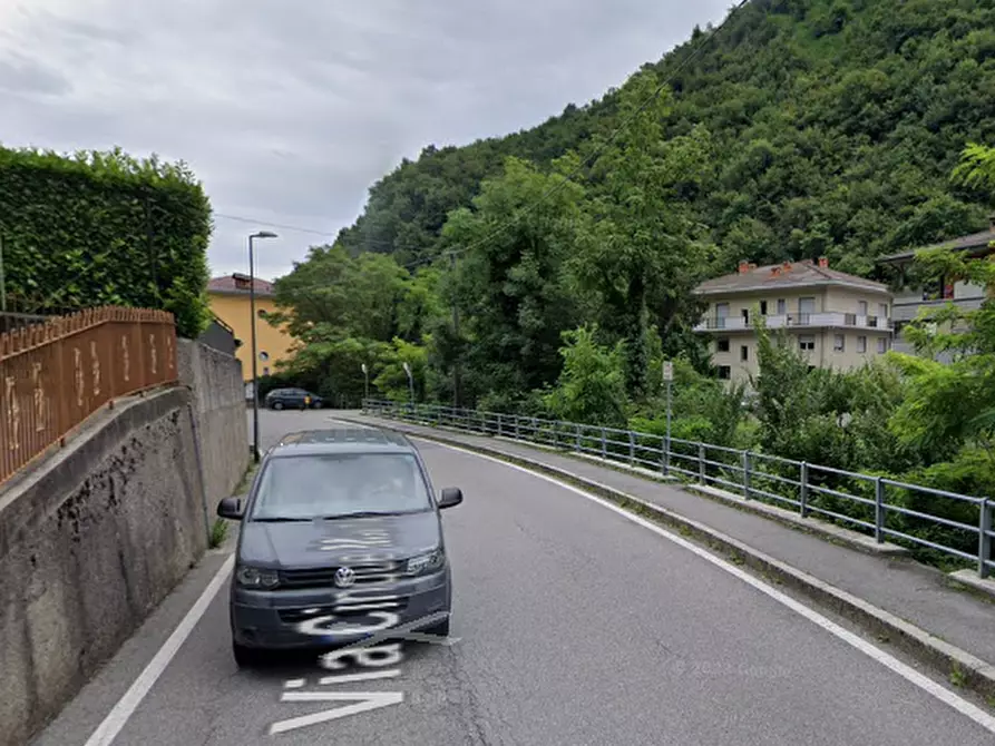 Immagine 11 di Appartamento in vendita  in Via Cinque Martiri  a Vertova