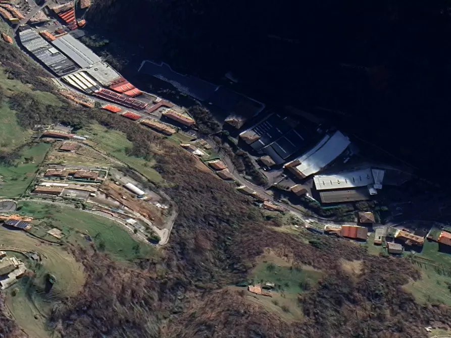 Immagine 12 di Appartamento in vendita  in Via Cinque Martiri  a Vertova