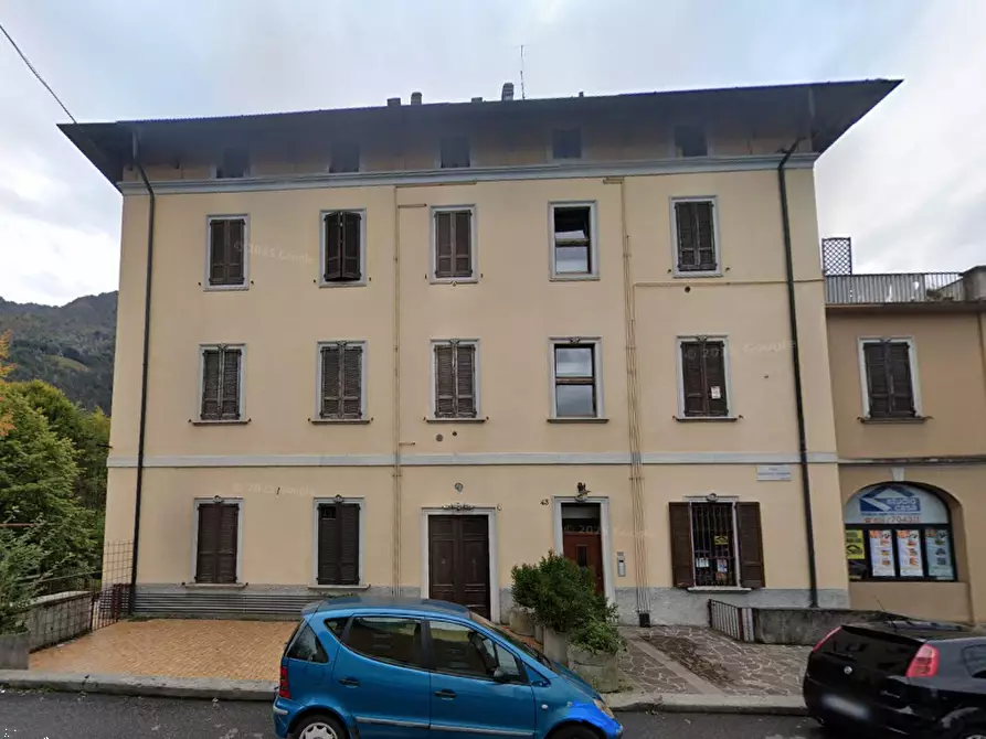 Immagine 3 di Appartamento in vendita  in Viale Alessandro Manzoni a Clusone