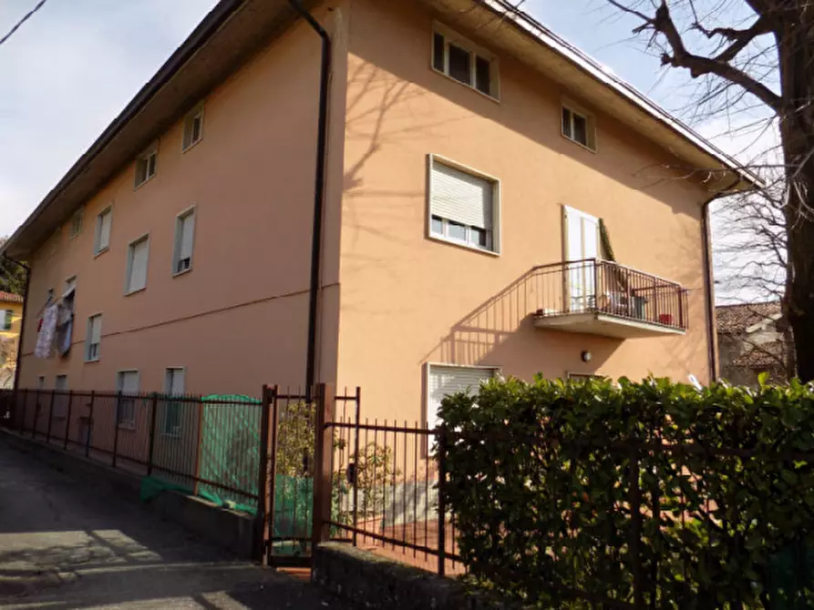 Immagine 14 di Stabile in vendita  in via Ponte della Regina a Almenno San Salvatore