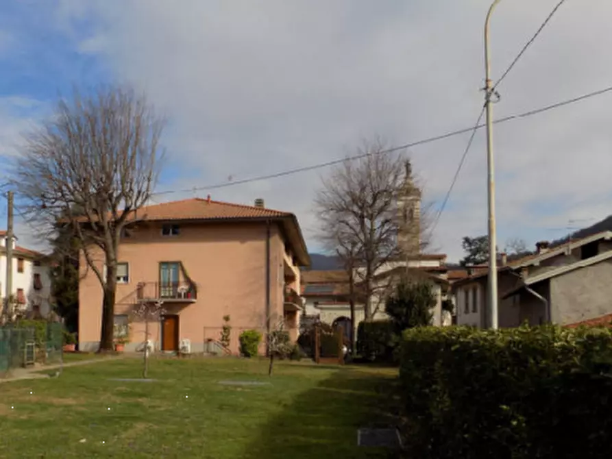 Immagine 18 di Stabile in vendita  in via Ponte della Regina a Almenno San Salvatore