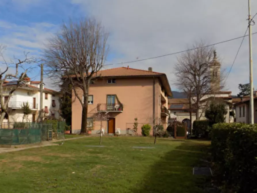 Immagine 19 di Stabile in vendita  in via Ponte della Regina a Almenno San Salvatore