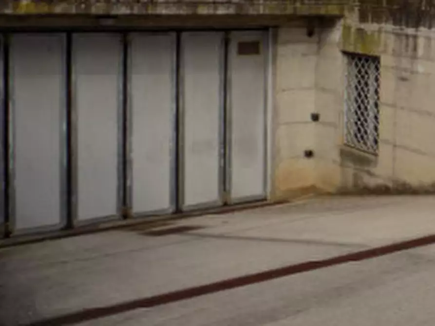 Immagine 20 di Stabile in vendita  in via Ponte della Regina a Almenno San Salvatore