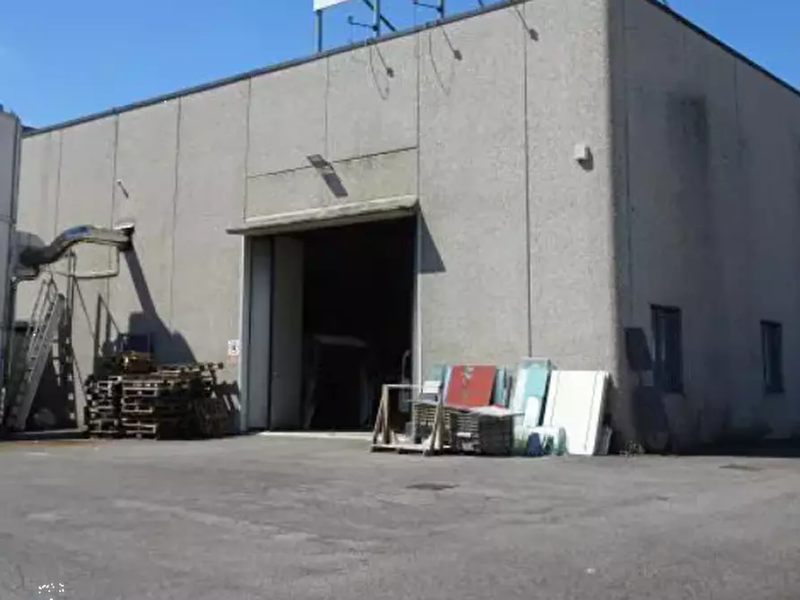 Immagine 4 di Capannone industriale in vendita  in Via Campo Romano a Spirano