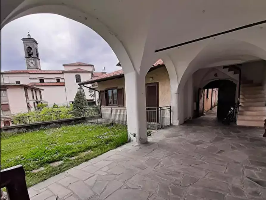 Immagine 3 di Appartamento in vendita  in Via A. De Gasperi a Sovere