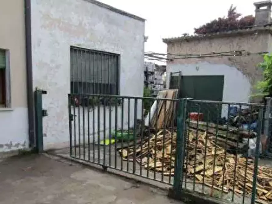 Immagine 6 di Casa indipendente in vendita  in Via Aleardo Aleardi a Castagnaro