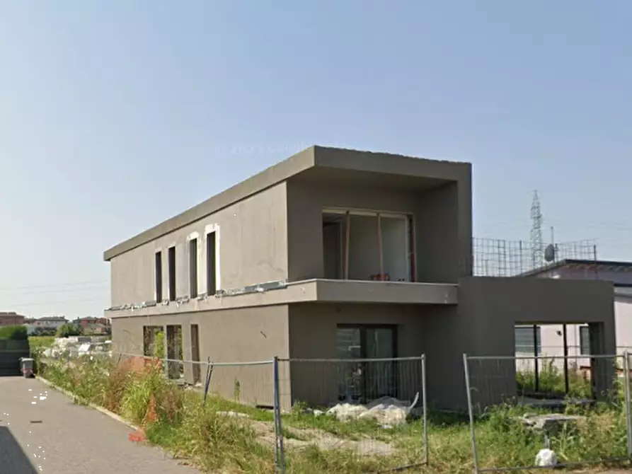 Immagine 1 di Casa indipendente in vendita  in Via Girolamo Selmo a Monticello Conte Otto