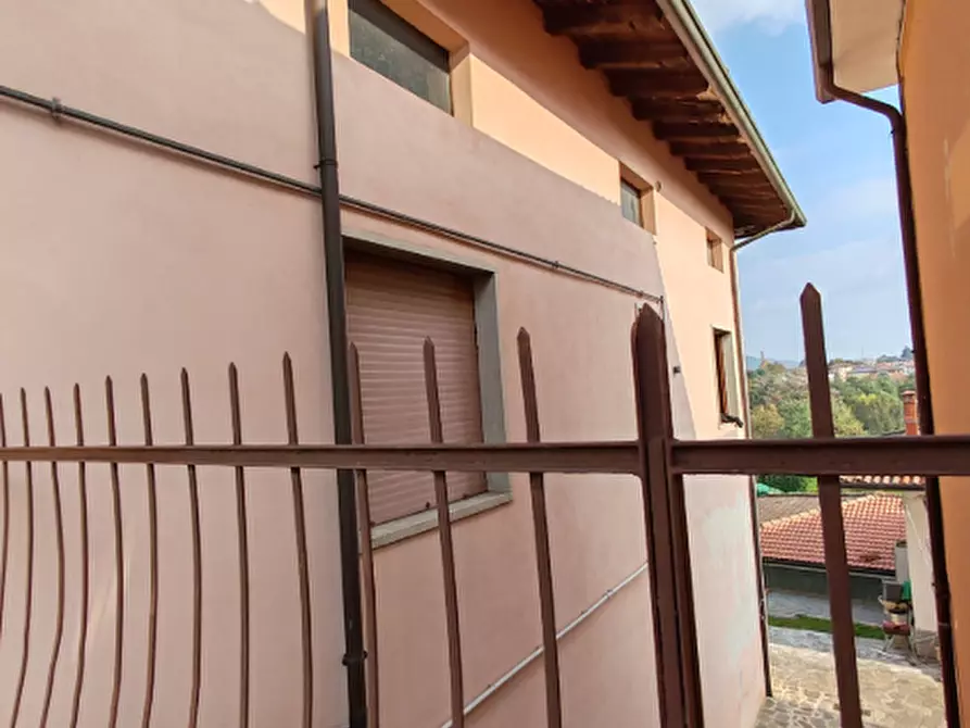 Immagine 4 di Magazzino in vendita  in Via S. Francesco a Castelli Calepio