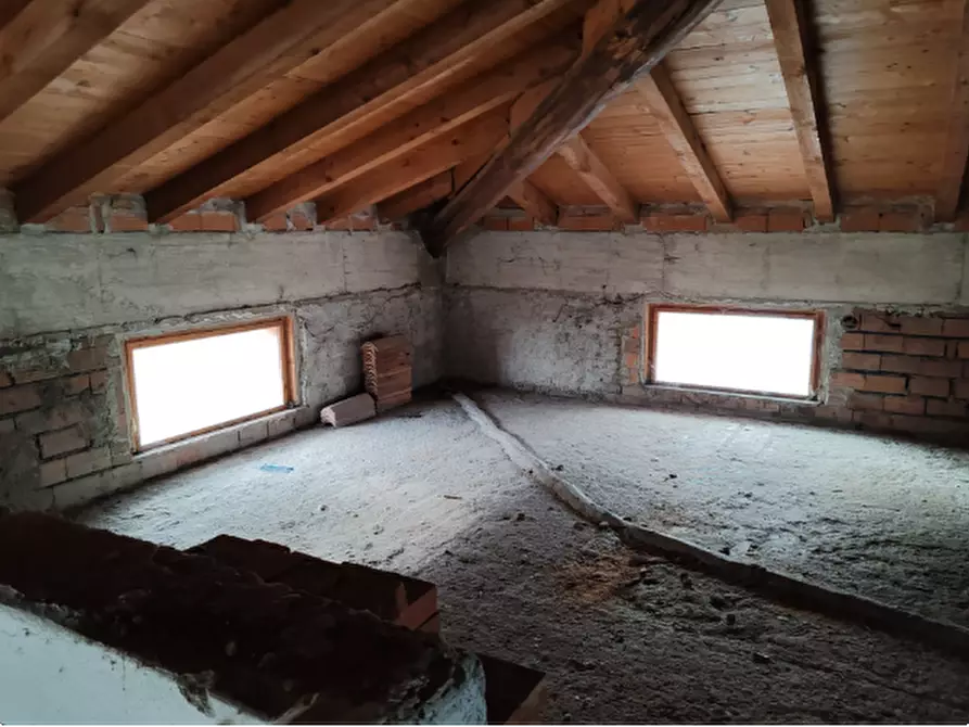 Immagine 6 di Magazzino in vendita  in Via S. Francesco a Castelli Calepio